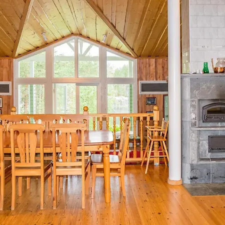 Loma-asunnot Saimaanhovi By Interhome